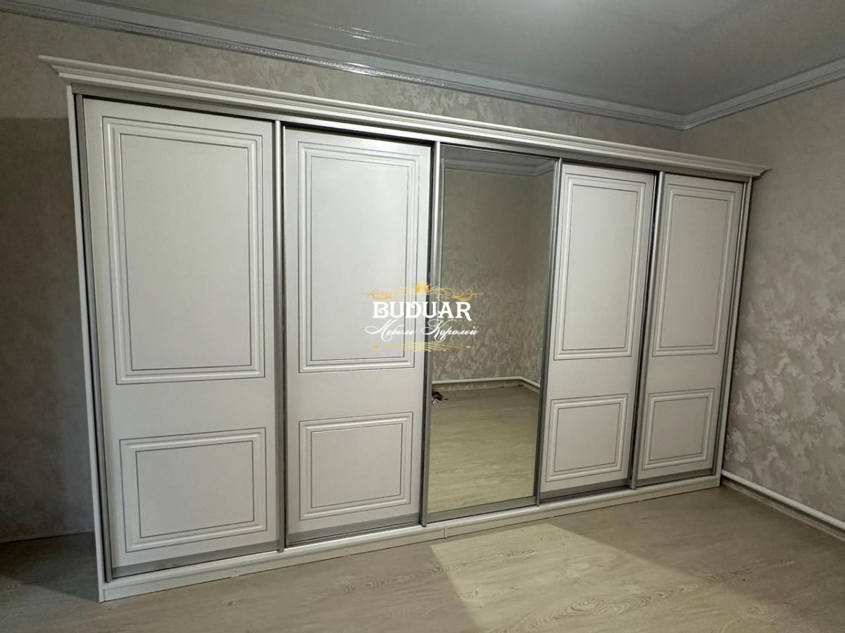 Шкаф-купе Простой 5-ти дв. 390 см